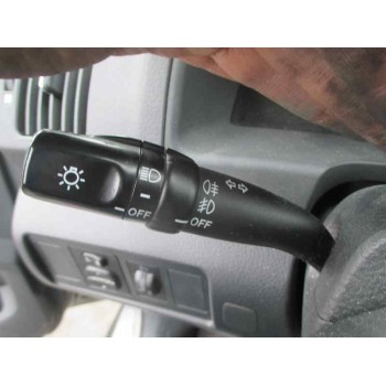 toyota corolla verso (r1) del año 2006