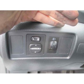 toyota corolla verso (r1) del año 2006