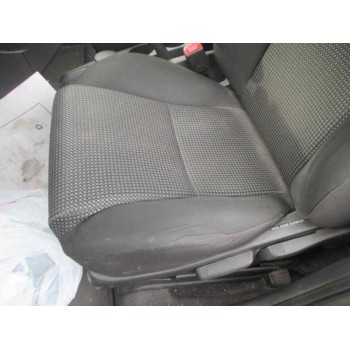 toyota corolla verso (r1) del año 2006