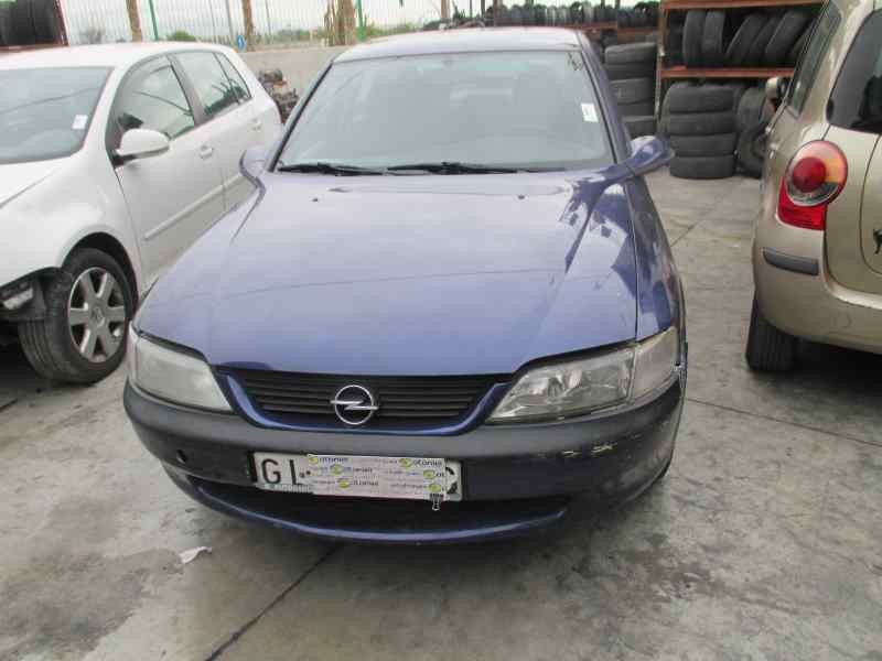 opel vectra b berlina del año 1996