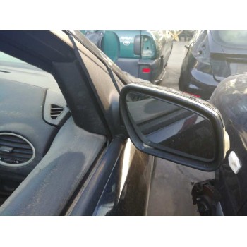 ford focus berlina (cap) del año 2006