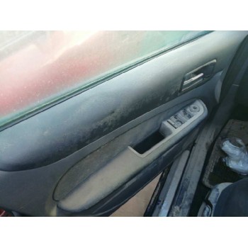 ford focus berlina (cap) del año 2006