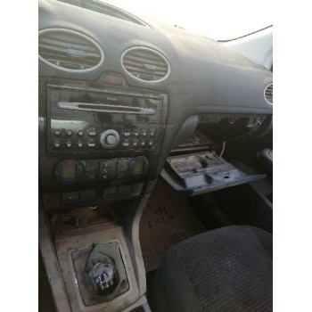 ford focus berlina (cap) del año 2006