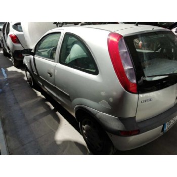 opel corsa c del año 2001