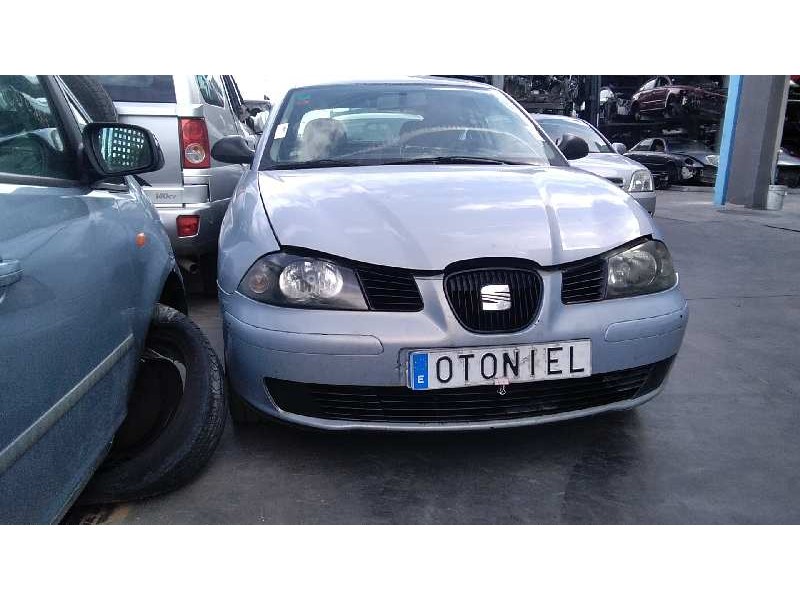 seat ibiza (6l1) del año 2003