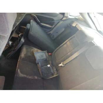 ford focus berlina (cap) del año 2006