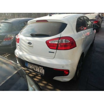 kia rio del año 2017