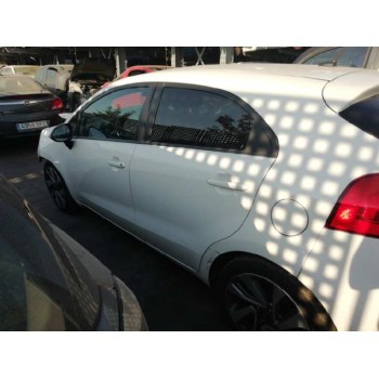 kia rio del año 2017