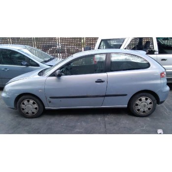 seat ibiza (6l1) del año 2003