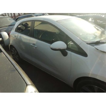 kia rio del año 2017