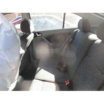 skoda octavia berlina (1u2) del año 2000