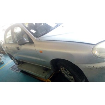 daewoo lanos del año 2000
