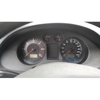 seat ibiza (6l1) del año 2003