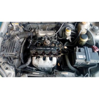 daewoo lanos del año 2000