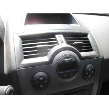 renault megane ii berlina 3p del año 2004