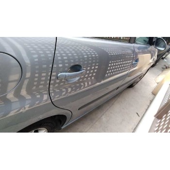 seat ibiza (6l1) del año 2004