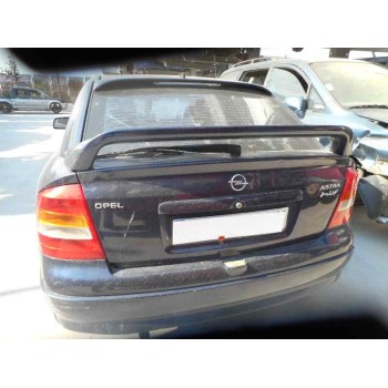 opel astra g berlina del año 2000