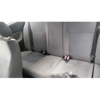 seat ibiza (6l1) del año 2003