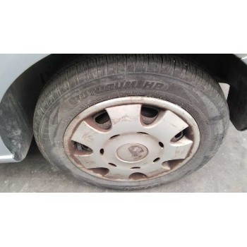 seat ibiza (6l1) del año 2003