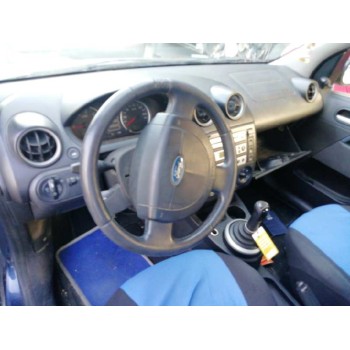 ford fiesta (cbk) del año 2004