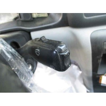 skoda octavia berlina (1u2) del año 2000