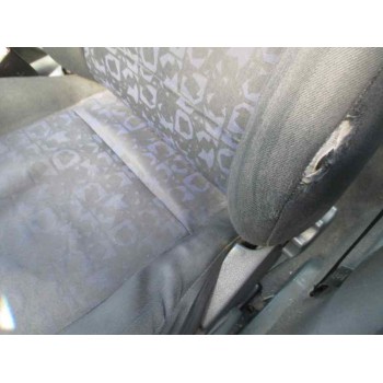 skoda octavia berlina (1u2) del año 2000