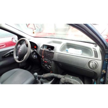 fiat punto berlina (188) del año 2005