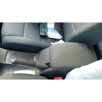 volkswagen golf v berlina (1k1) del año 2006