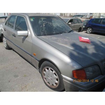 mercedes-benz clase c (w202) berlina del año 1996