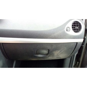 renault clio iii del año 2009