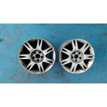 seat ibiza (6l1) del año 2004