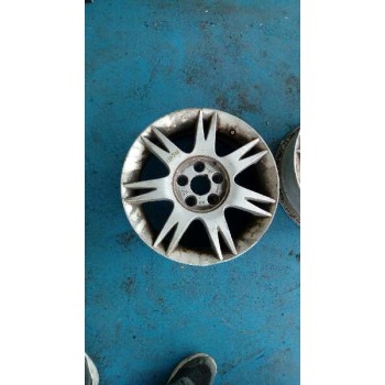 seat ibiza (6l1) del año 2004