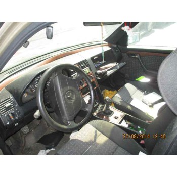 mercedes-benz clase c (w202) berlina del año 1996