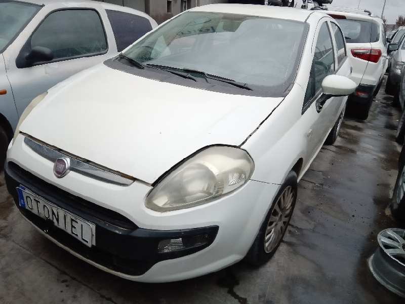 FIAT PUNTO (EVO) (199)