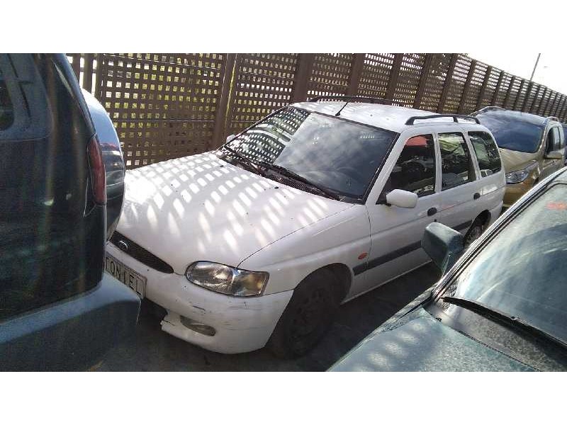 ford escort berlina/turnier del año 1998