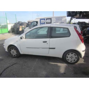 FIAT PUNTO BERLINA (188)