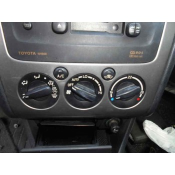 toyota avensis berlina (t 22) del año 2001