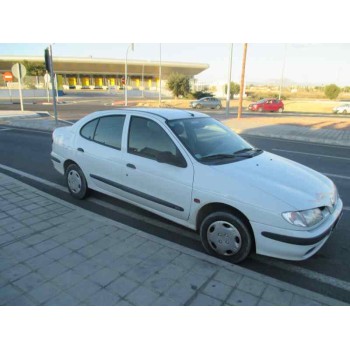 renault megane i classic (la0) del año 1997