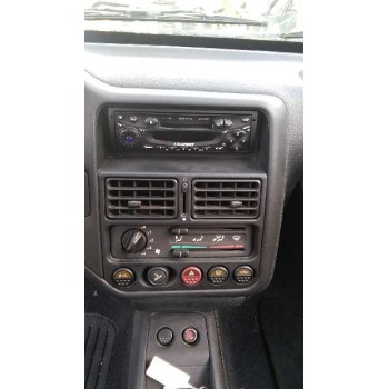 peugeot 106 (s2) del año 2000