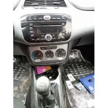 fiat punto (evo) (199) del año 2011