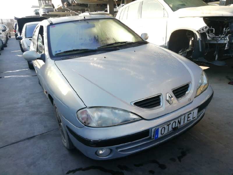 renault megane i fase 2 classic (la..) del año 2000