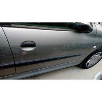 peugeot 206 berlina del año 2002