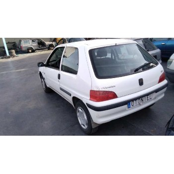 peugeot 106 (s2) del año 2000