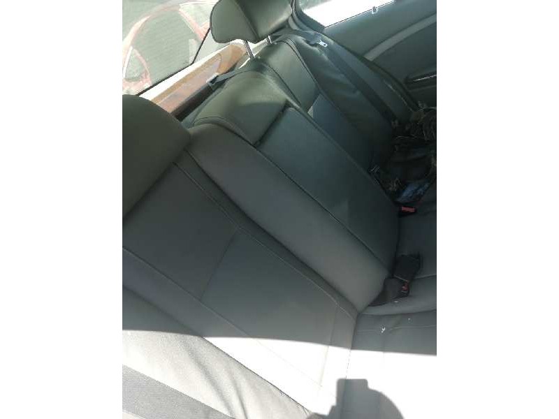 Recambio de asientos traseros para bmw serie 7 (e65/e66) 730d referencia OEM IAM  CUERO 