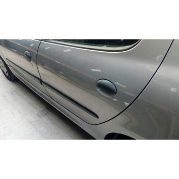 peugeot 206 berlina del año 2002