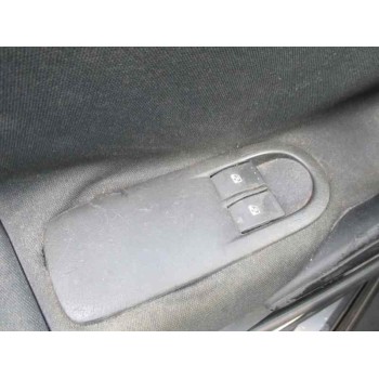 renault megane ii berlina 3p del año 2002