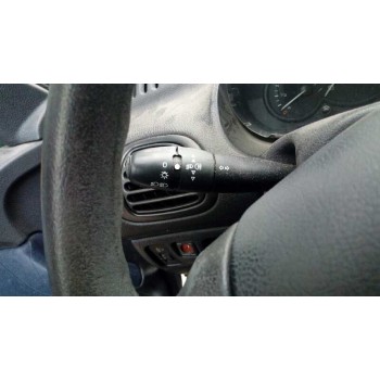 peugeot 206 berlina del año 2002