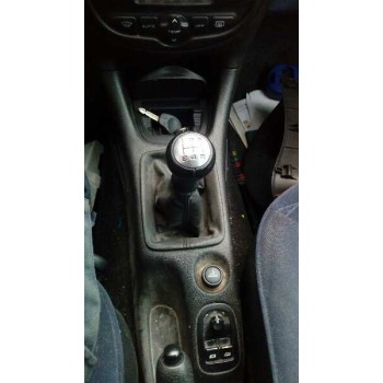 peugeot 206 berlina del año 2002