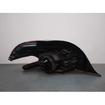 PILOTO TRASERO DERECHO 9825601180 