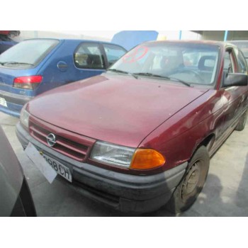 opel astra f berlina del año 1993